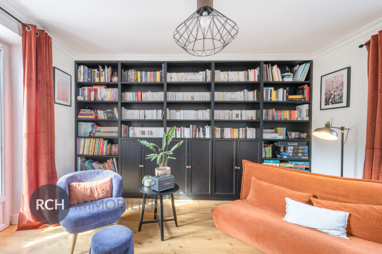 Photos du bien : Exclusivité – Saint-Léger-en-Yvelines – Maison ancienne avec joli jardin clos de mur