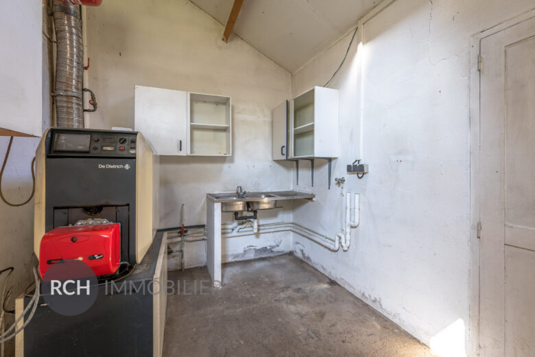 Photos du bien : La Hauteville – Maison à rénover avec grenier à aménager dans un environnement calme