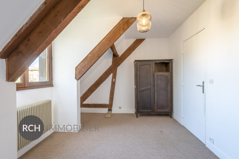 Photos du bien : Seul mandataire – Le Tremblay-sur-Mauldre – Maison familiale dans un environnement calme avec sous-sol total