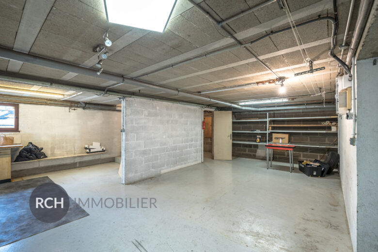 Photos du bien : Seul mandataire – Le Tremblay-sur-Mauldre – Maison familiale dans un environnement calme avec sous-sol total