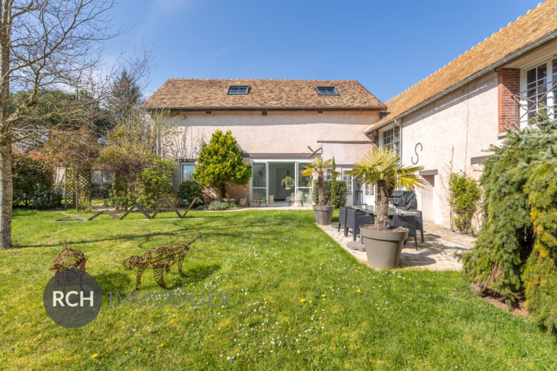 Photos du bien : Rouvres – Magnifique propriété ancienne alliant authenticité et confort contemporain