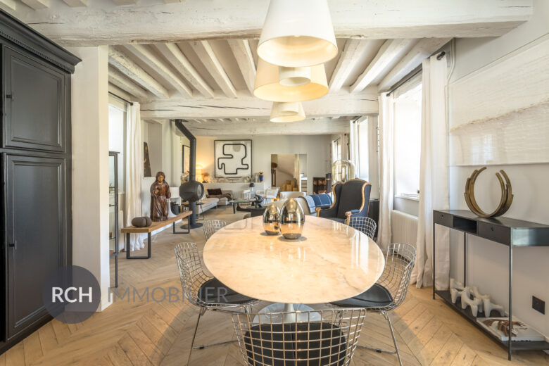 Photos du bien : Rouvres – Magnifique propriété ancienne alliant authenticité et confort contemporain