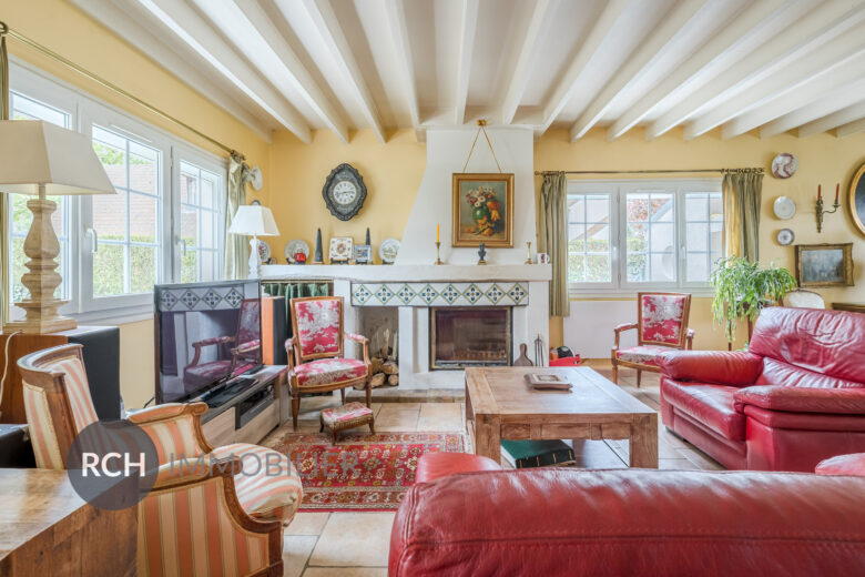 Photos du bien : Le Tremblay-sur-Mauldre – Maison familiale au calme avec joli jardin