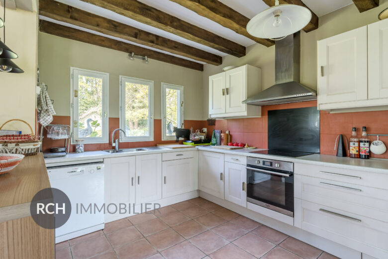 Photos du bien : Seul mandataire – Gambais – Charmante maison au coeur d&rsquo;un écrin de verdure