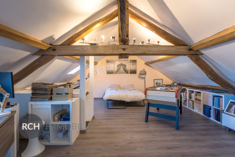 Photos du bien : Houdan Centre – Maison de Maître joliment rénovée au coeur de Houdan