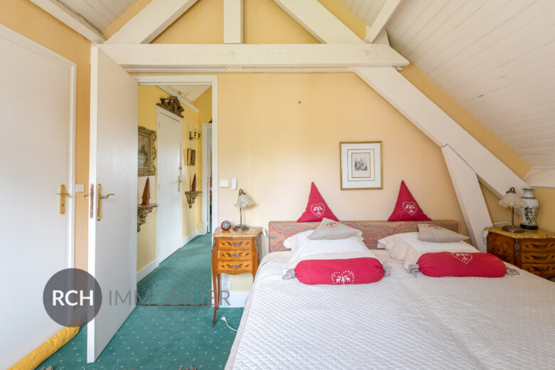 Photos du bien : Le Tremblay-sur-Mauldre – Maison familiale au calme avec joli jardin