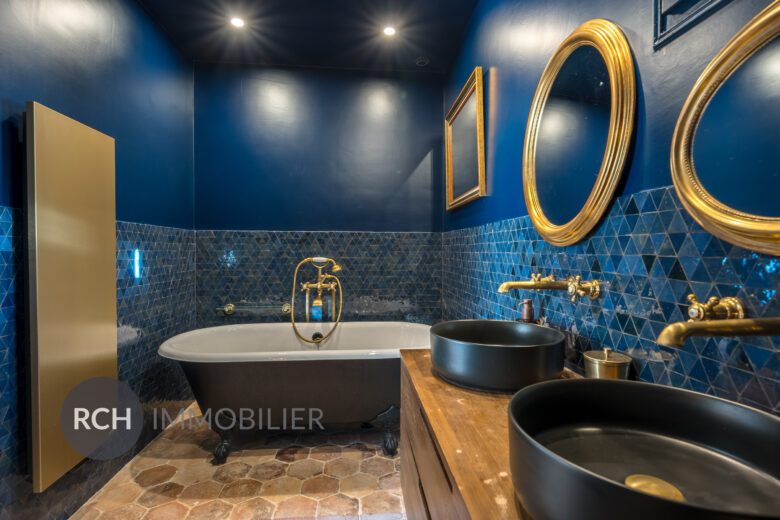 Photos du bien : Gambais – Demeure de charme avec vue dégagée au coeur de la forêt.