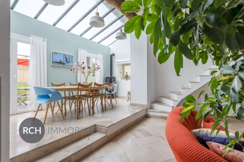 Photos du bien : Exclusivité – Boissy-Sans-Avoir – Maison familiale entièrement rénovée située au coeur d&rsquo;un village