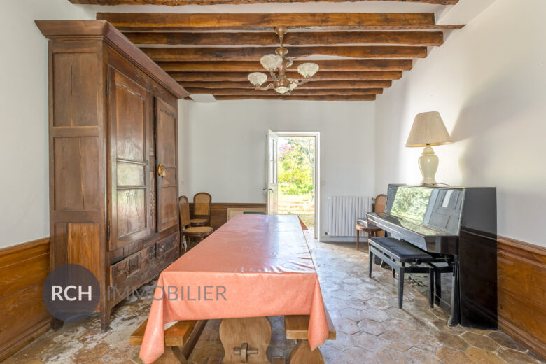 Photos du bien : Flexanville – Maison bourgeoise en coeur de village