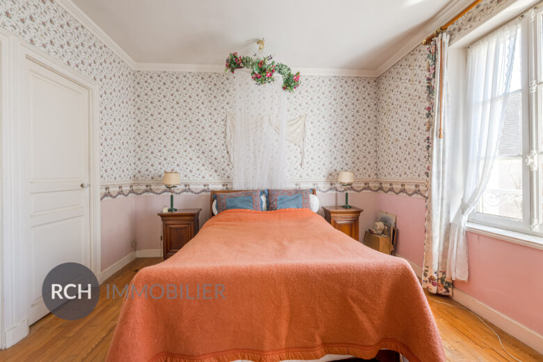 Photos du bien : Flexanville – Maison bourgeoise en coeur de village