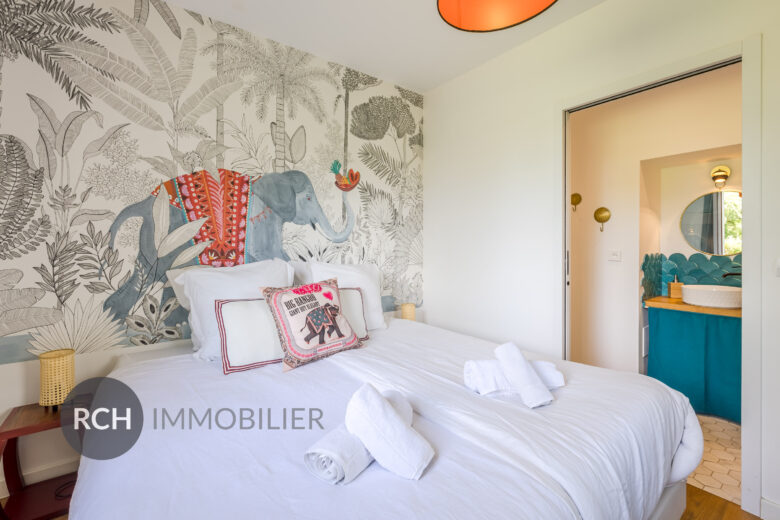 Photos du bien : Flexanville – Propriété d&rsquo;exception avec piscine chauffée sur un beau parc arboré