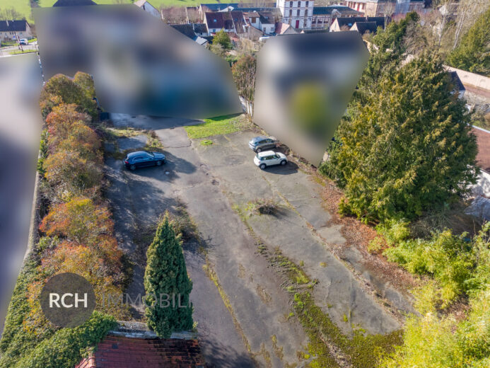 Photos du bien : Exclusivité – Maulette – Grange non viabilisée sur un terrain de 1 445 m2