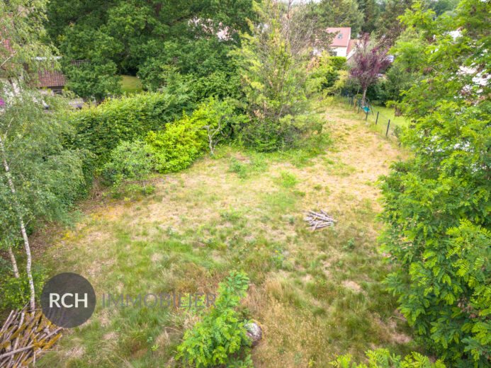 Photos du bien : Saint Léger en Yvelines – Seul Mandataire – Joli terrain plat de 820m2