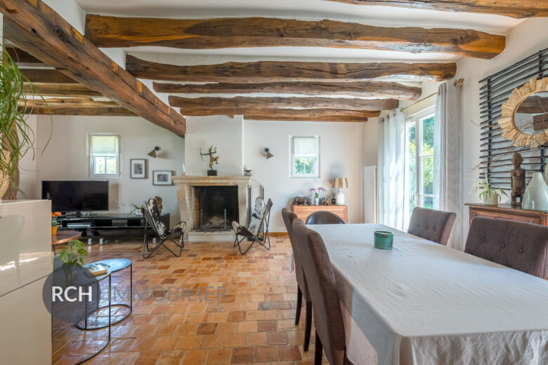 Photos du bien : Exclusivité – Gambais Centre – Très jolie maison « Serge Gautier » nichée sur un beau terrain arboré