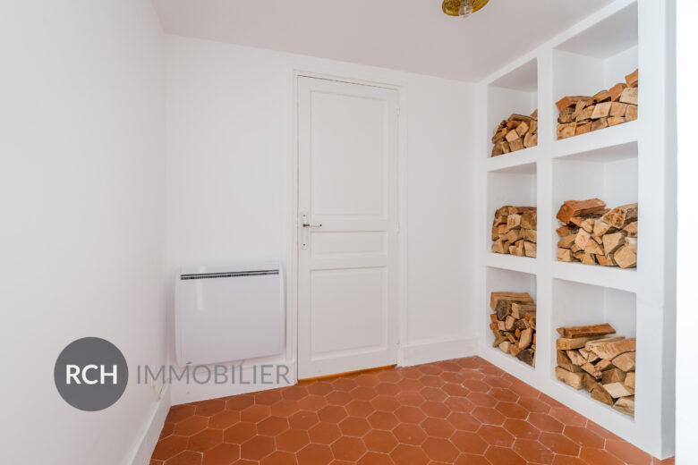 Photos du bien : Adainville – Charmante maison ancienne avec dépendance en coeur de forêt