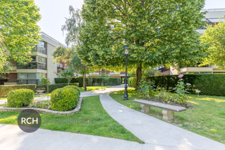Photos du bien : Le Chesnay – Résidence Parly II – Appartement familial idéalement situé