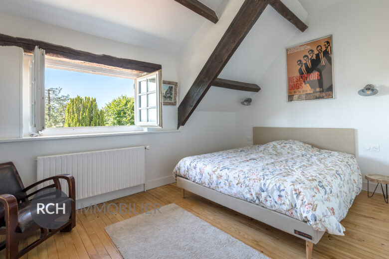 Photos du bien : Richebourg – Charmante maison ancienne avec maison d&rsquo;amis et piscine