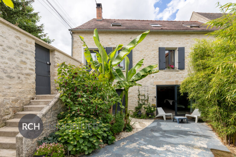 Photos du bien : Oinville-sur-Montcient – Maison ancienne entièrement restaurée