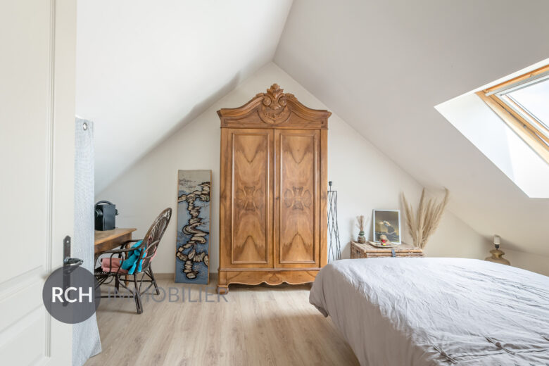 Photos du bien : Oinville-sur-Montcient – Maison ancienne entièrement restaurée