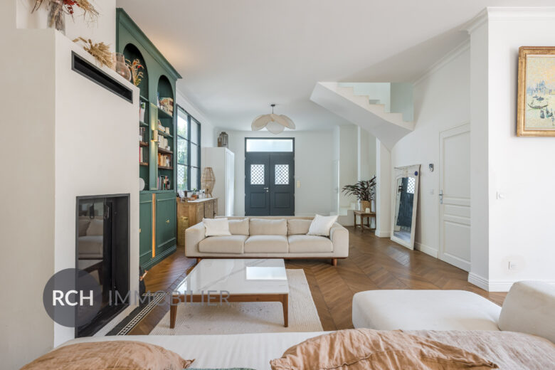 Photos du bien : Exclusivité – Montfort-l’Amaury – Belle maison de standing meublée proche de toutes commodités