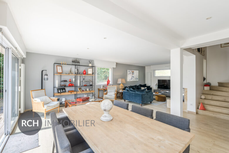 Photos du bien : Jouars Pontchartrain – Maison familiale au calme