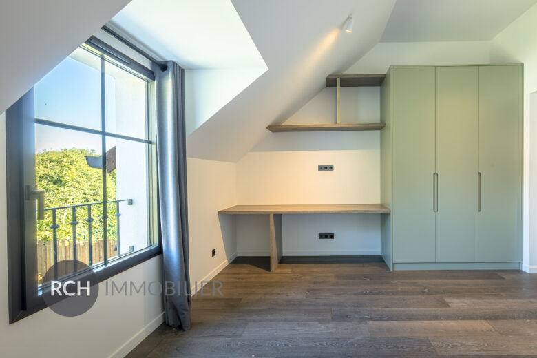 Photos du bien : Montfort-l&rsquo;Amaury – Maison lumineuse entièrement revisitée avec une belle qualité de rénovation