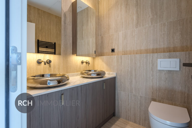 Photos du bien : Montfort-l&rsquo;Amaury – Loft entièrement aménagé avec goût