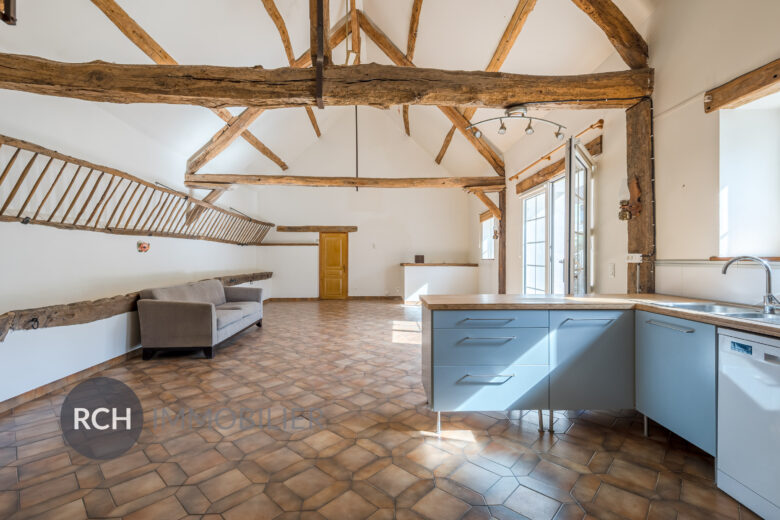 Photos du bien : Garancières – Jolie petite maison ancienne dans un beau corps de ferme
