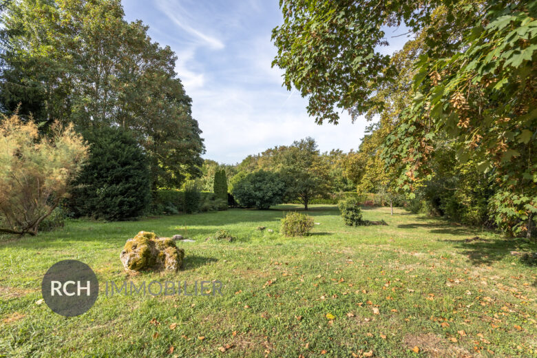 Photos du bien : Exclusivité – Rosay – Charmante Maison au calme avec vue dégagée