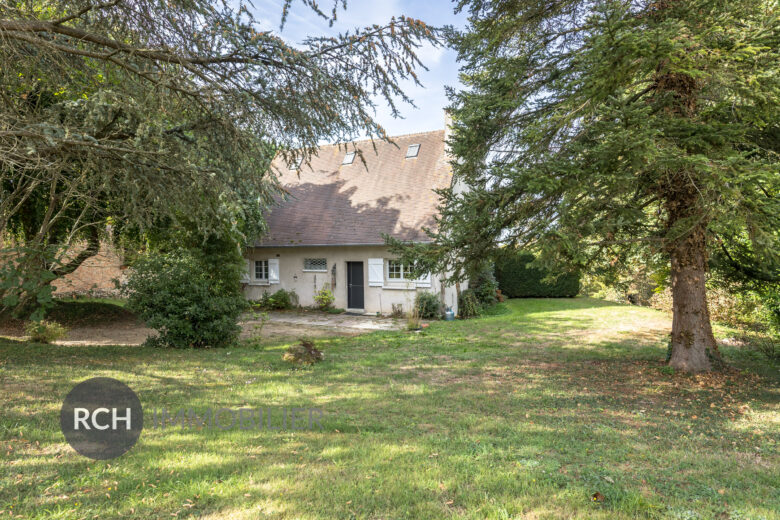Photos du bien : Exclusivité – Rosay – Charmante Maison au calme avec vue dégagée