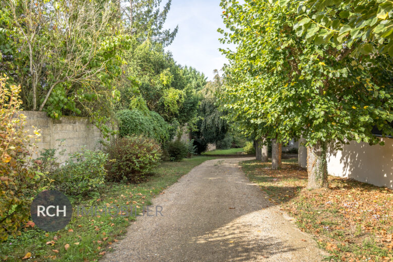 Photos du bien : Exclusivité – Rosay – Charmante Maison au calme avec vue dégagée
