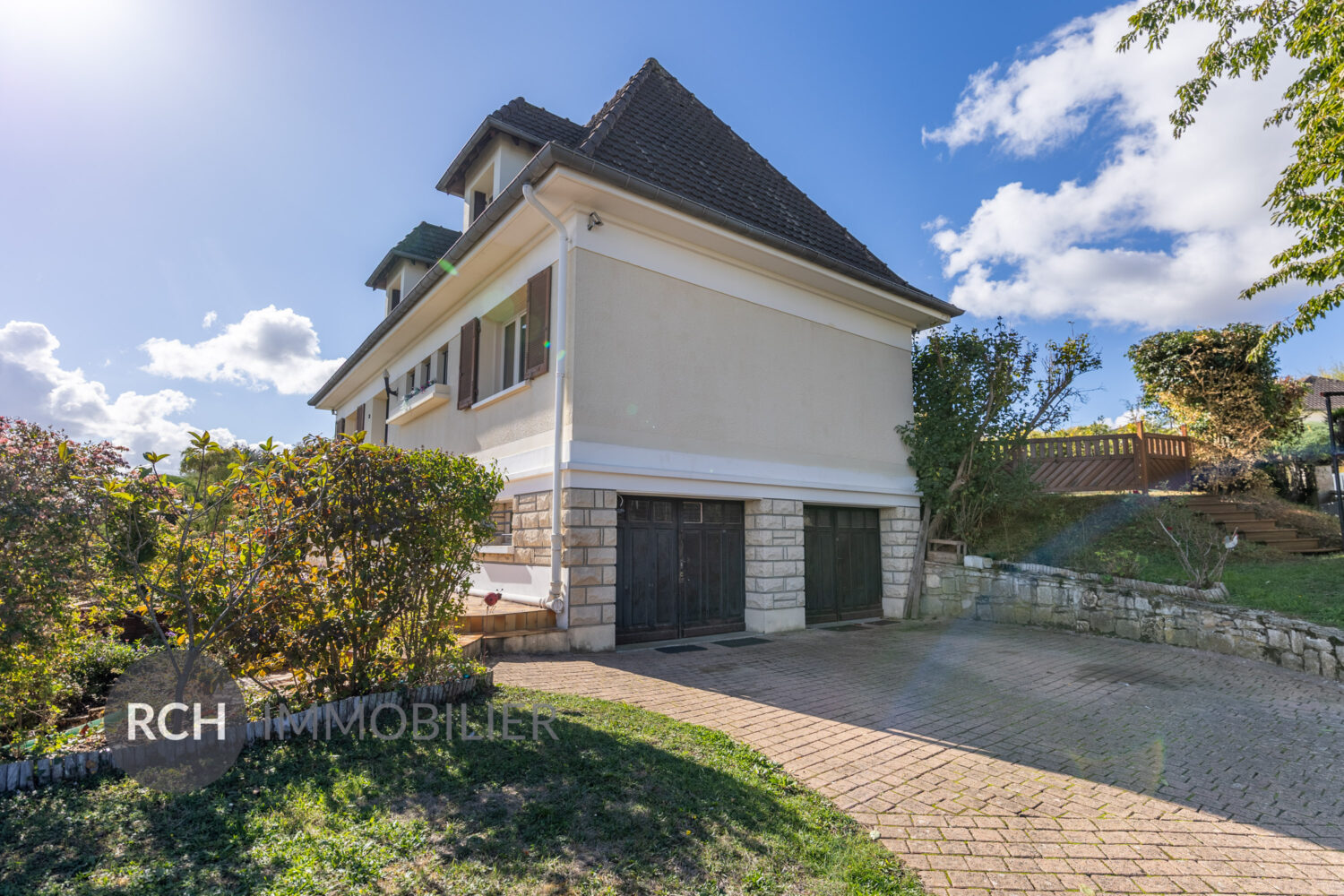 Maison 9 pièces 190 m² · à Beynes · 190 m² · 579 000 €