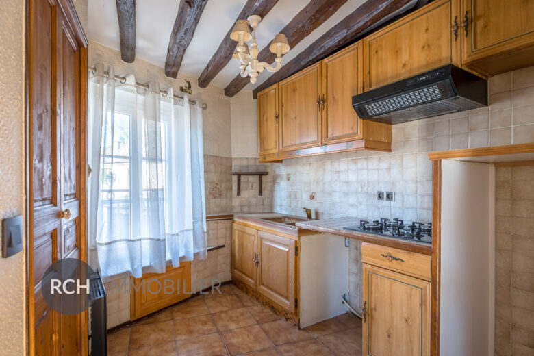Photos du bien : Montfort-l&rsquo;Amaury – Bel appartement lumineux situé au dernier étage