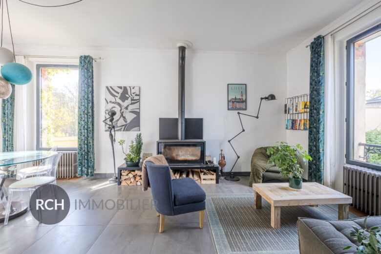 Photos du bien : Neauphle-le-Vieux – Charmante maison en pierre dans un écrin de tranquillité
