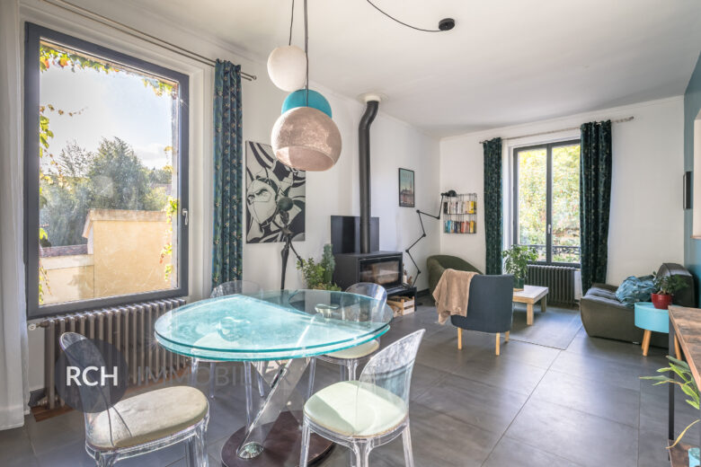Photos du bien : Neauphle-le-Vieux – Charmante maison en pierre dans un écrin de tranquillité