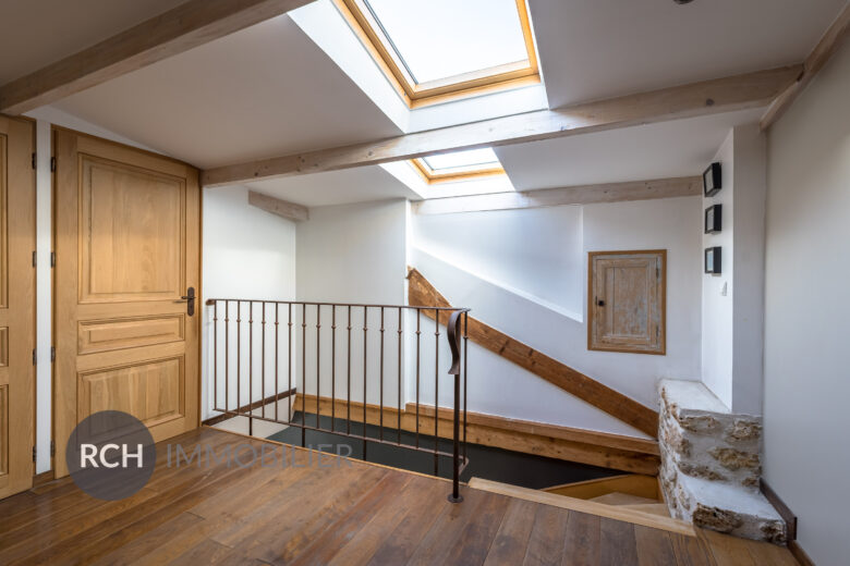 Photos du bien : Neauphle-le-Vieux – Charmante maison en pierre dans un écrin de tranquillité